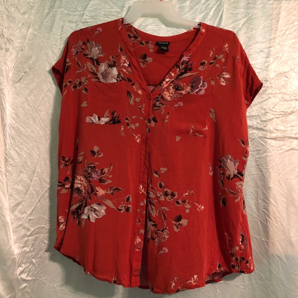 Torrid burnt orange floral button up blouse